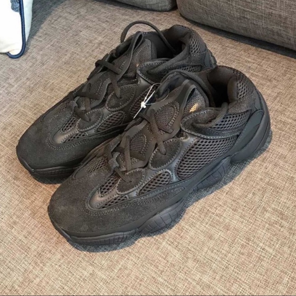 Yeezy utility black 500